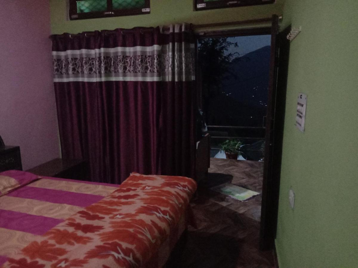 Chandarshila Hike Homestay Ukhimath Kültér fotó