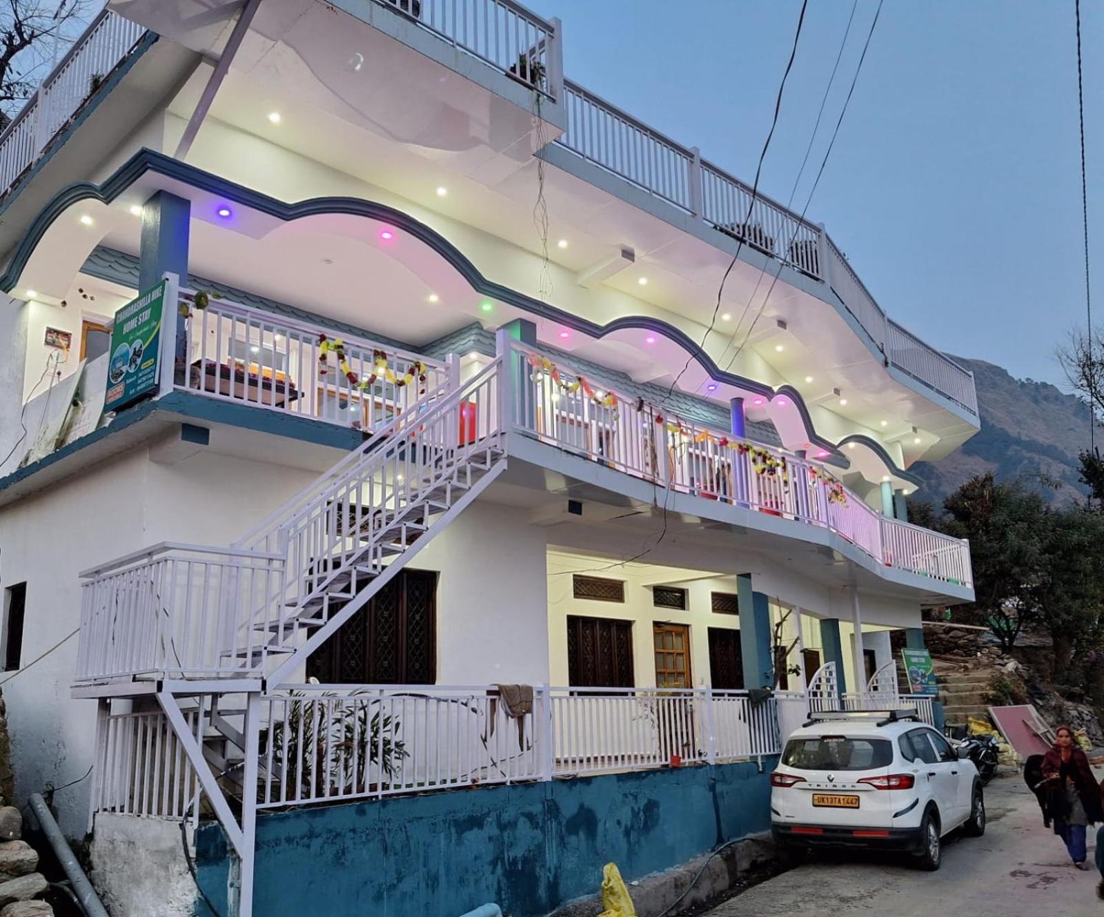 Chandarshila Hike Homestay Ukhimath Kültér fotó